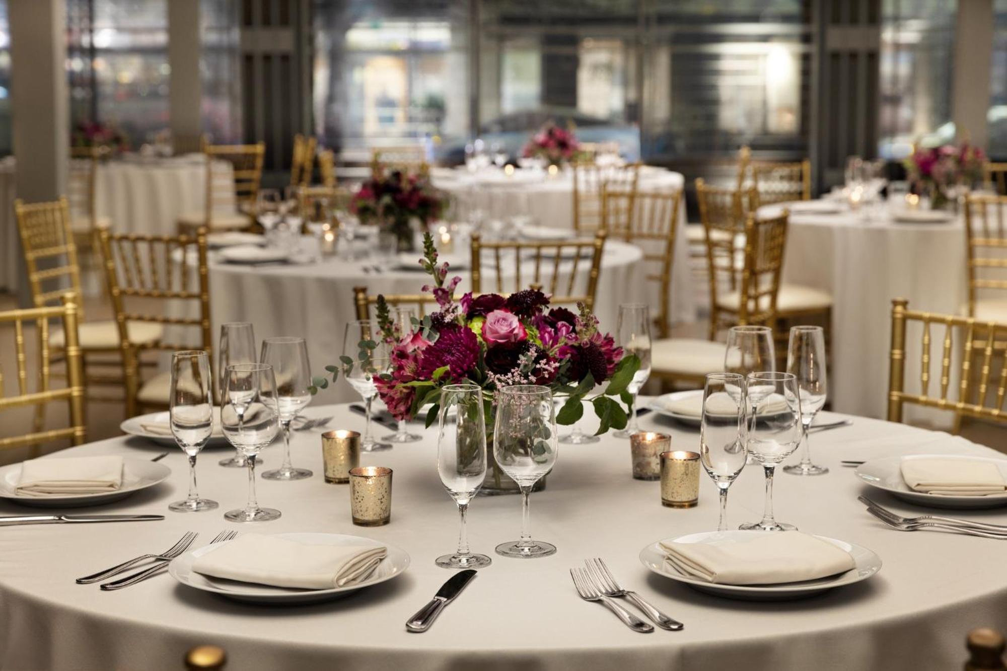 Kimpton Palladian Hotel By Ihg Seattle Zewnętrze zdjęcie